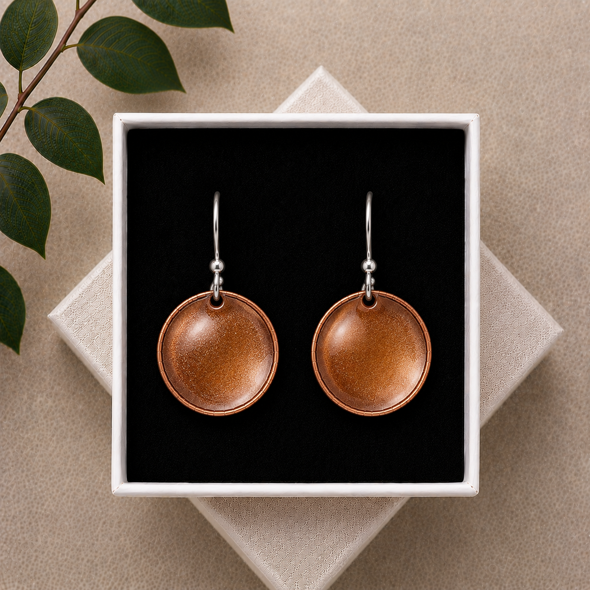 Enamel earrings Brown