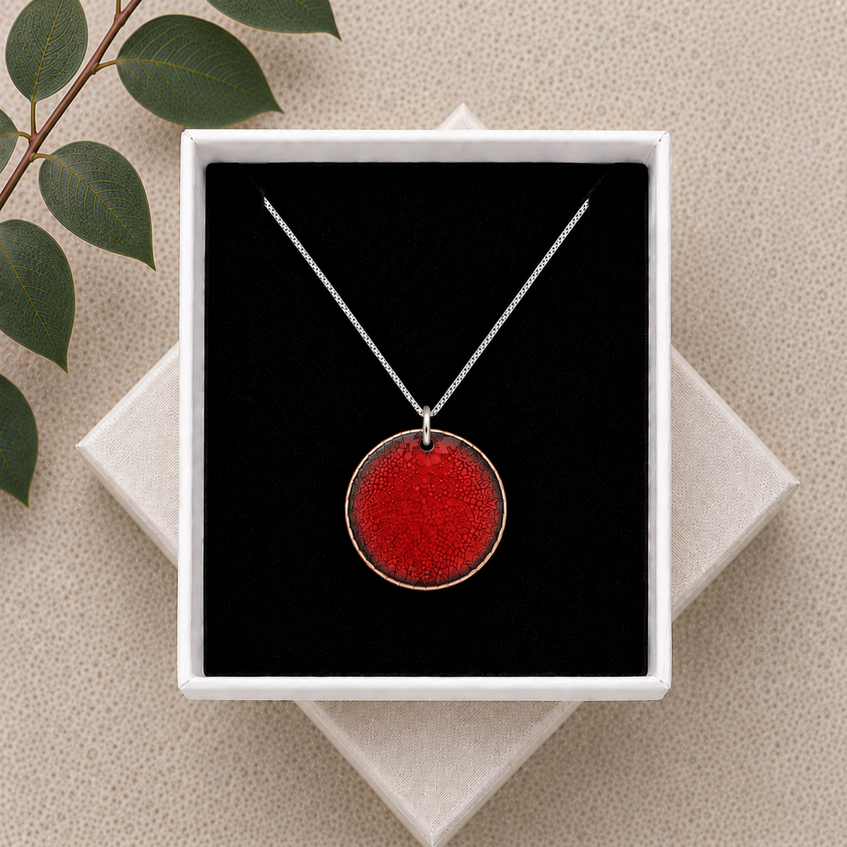 Enamel necklace Red