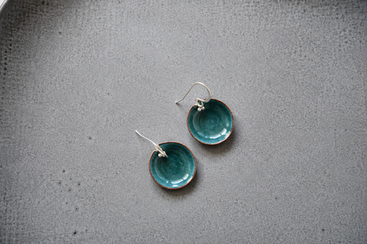 Enamel earrings Green