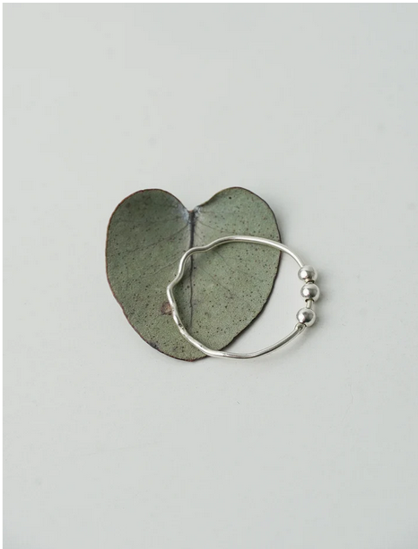 Silver fidget ring design 1