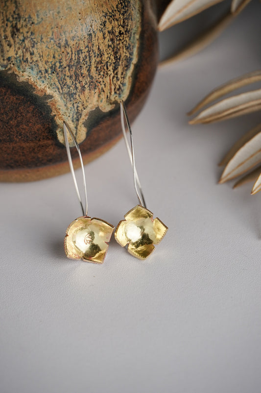 Flower earrings