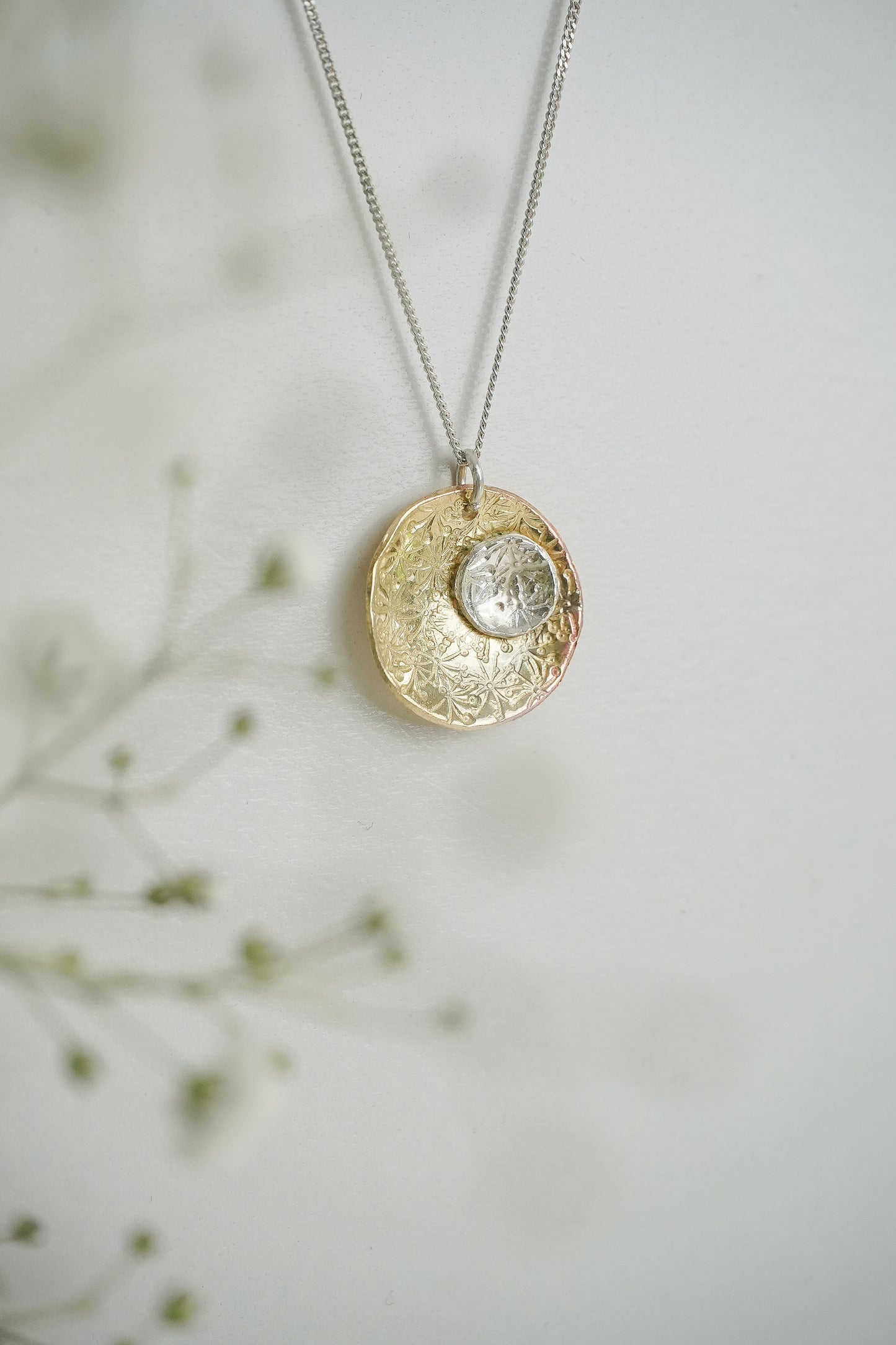 Petal necklace
