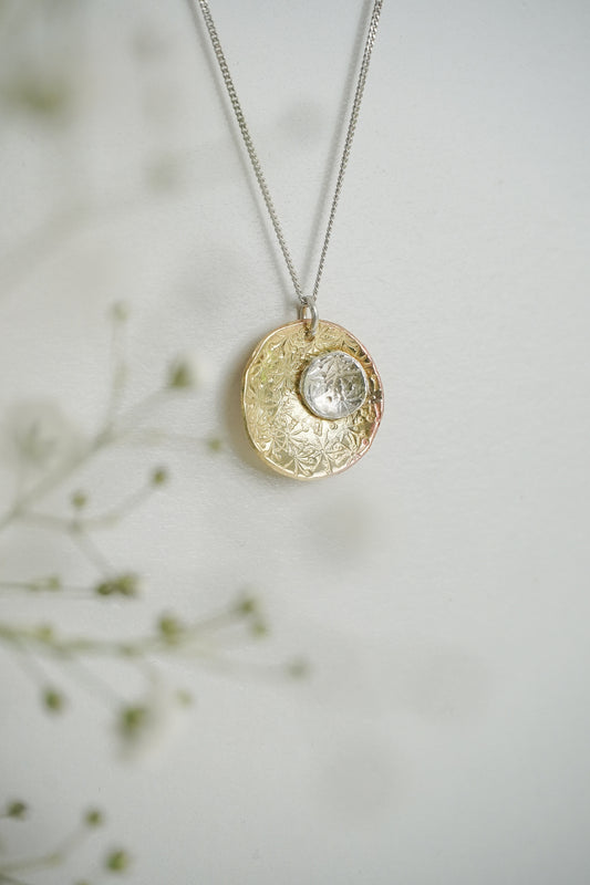 Petal necklace